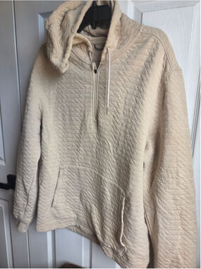 Women's All in Motion Quilted Quarter-Zip Sweatshirt Beige Size M